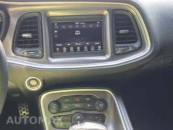 2021 Dodge Challenger R/T – miniatura 7