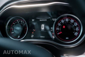 2021 Dodge Challenger R/T - miniatura 25