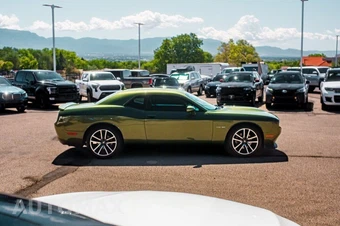 2021 Dodge Challenger R/T - miniatura 8