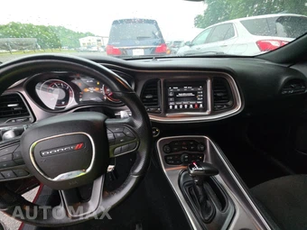 2021 Dodge Challenger R/T - miniatura 11