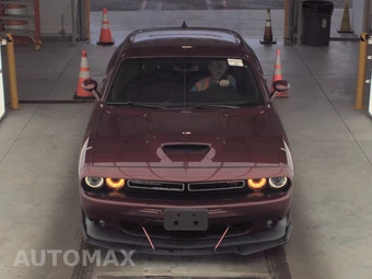 2021 Dodge Challenger R/T - miniatura 2