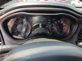 2021 Dodge Challenger R/T – miniatura 9