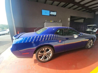 2021 Dodge Challenger R/T – miniatura 4