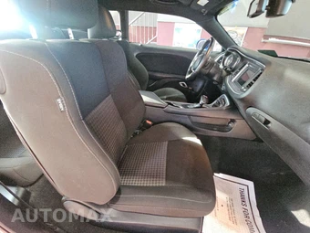 2021 Dodge Challenger R/T – miniatura 8