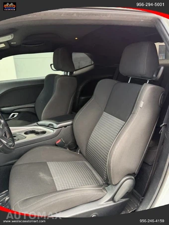 2021 Dodge Challenger R/T - miniatura 14