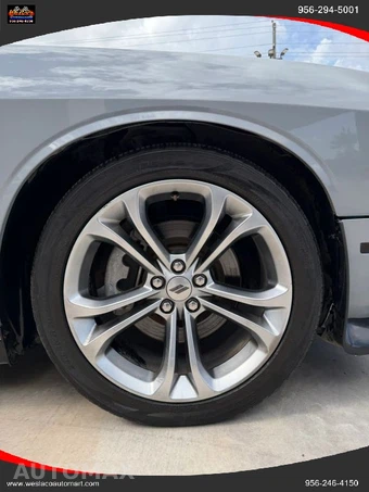 2021 Dodge Challenger R/T - miniatura 26