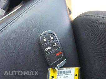 2021 Dodge Challenger R/T – miniatura 5