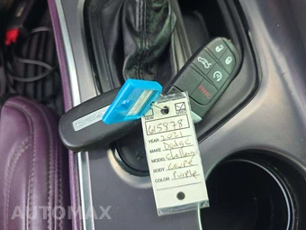 2021 Dodge Challenger R/T Scat Pack - miniatura 5