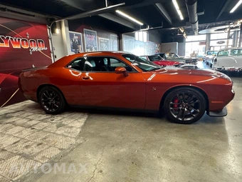 2021 Dodge Challenger R/T Scat Pack - miniatura 5
