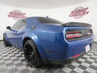 2021 Dodge Challenger R/T Scat Pack Widebody - miniatura 5