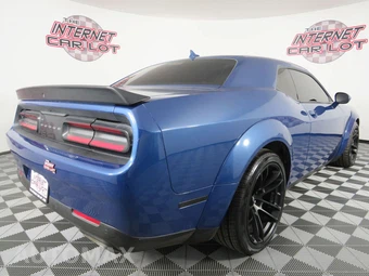 2021 Dodge Challenger R/T Scat Pack Widebody - miniatura 7
