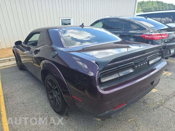 2021 Dodge Challenger R/T Scat Pack Widebody - miniatura 2