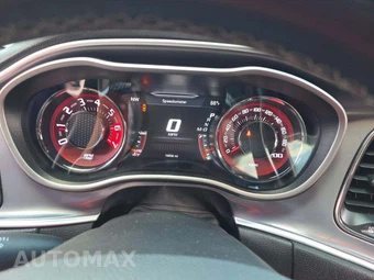 2021 Dodge Challenger SRT Hellcat - miniatura 9