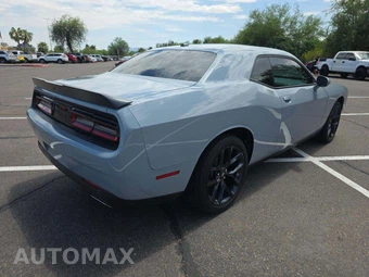 2021 Dodge Challenger SXT – miniatura 3