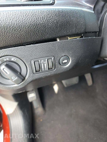 2021 Dodge Challenger SXT – miniatura 32