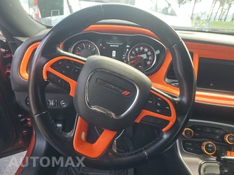 2021 Dodge Challenger SXT – miniatura 10