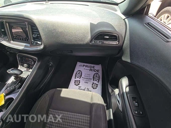 2021 Dodge Challenger SXT – miniatura 19