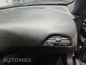 2021 Dodge Challenger SXT - miniatura 19