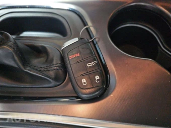 2021 Dodge Challenger SXT - miniatura 8