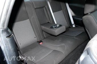 2021 Dodge Challenger SXT - miniatura 17
