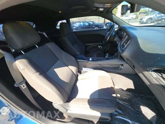 2021 Dodge Challenger SXT – miniatura 15