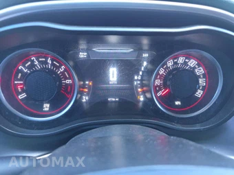 2021 Dodge Challenger SXT – miniatura 6