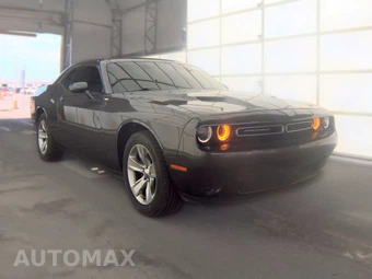 2021 Dodge Challenger SXT – miniatura 4