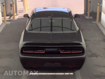 2021 Dodge Challenger SXT – miniatura 6