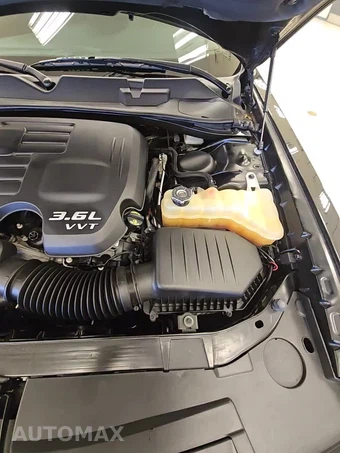 2021 Dodge Challenger SXT – miniatura 33