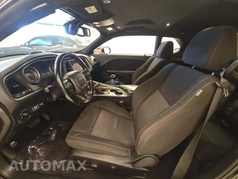 2021 Dodge Challenger SXT – miniatura 6