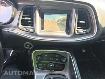 2021 Dodge Challenger SXT - miniatura 10
