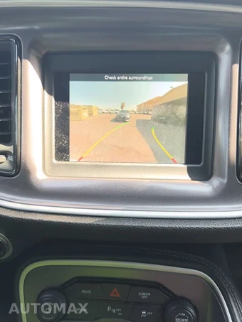 2021 Dodge Challenger SXT - miniatura 32