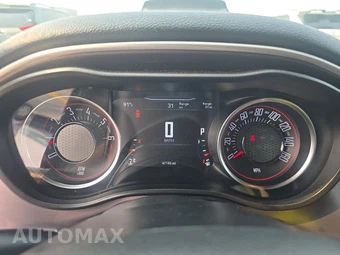 2021 Dodge Challenger SXT – miniatura 12