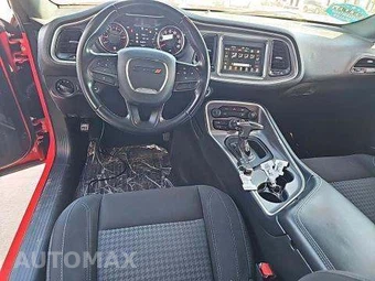 2021 Dodge Challenger SXT – miniatura 10