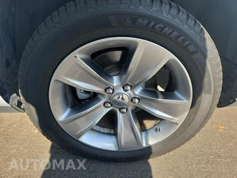 2021 Dodge Challenger SXT – miniatura 11