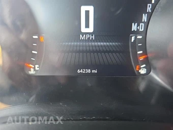 2021 Dodge Challenger SXT – miniatura 15