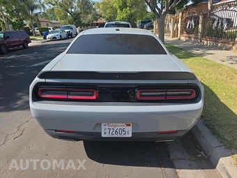 2021 Dodge Challenger SXT – miniatura 5