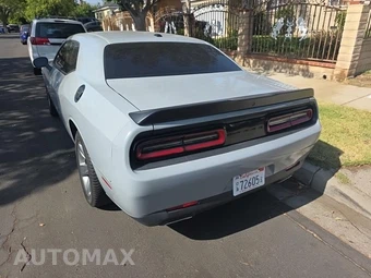 2021 Dodge Challenger SXT – miniatura 6