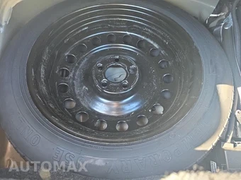 2021 Dodge Challenger SXT – miniatura 7