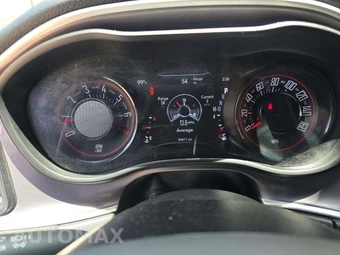 2021 Dodge Challenger SXT – miniatura 9