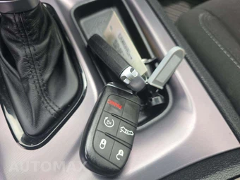 2021 Dodge Charger R/T - miniatura 8