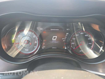 2021 Dodge Charger R/T - miniatura 9
