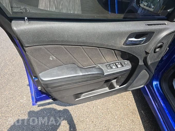 2021 Dodge Charger R/T – miniatura 9