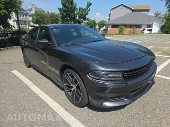 2021 Dodge Charger SXT - miniatura 3