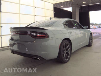2021 Dodge Charger SXT - miniatura 4