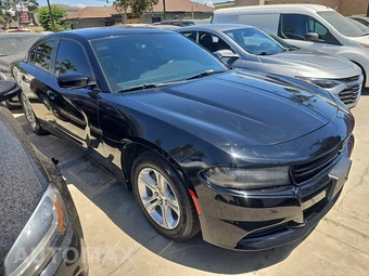 2021 Dodge Charger SXT – miniatura 3