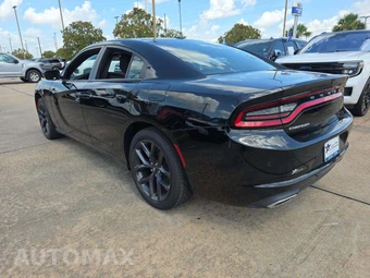2021 Dodge Charger SXT – miniatura 2