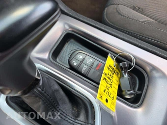 2021 Dodge Charger SXT – miniatura 8