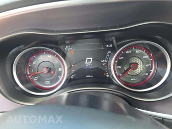 2021 Dodge Charger SXT – miniatura 9
