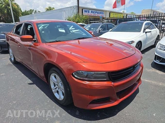 2021 Dodge Charger SXT – miniatura 4